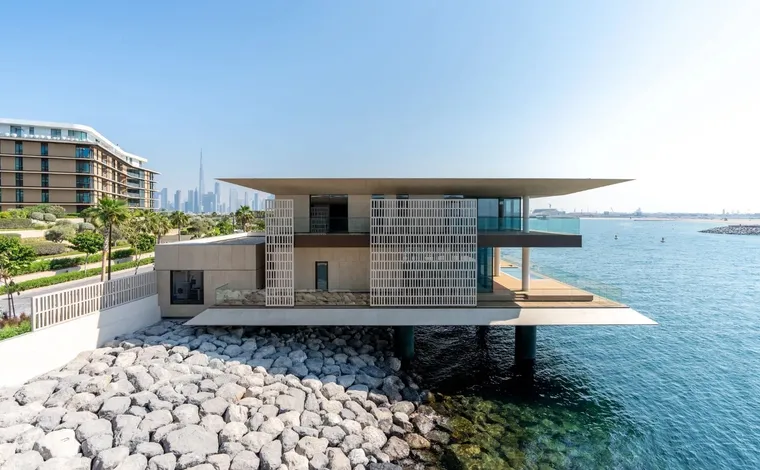 Waterfront Luxury Villas in Dubai