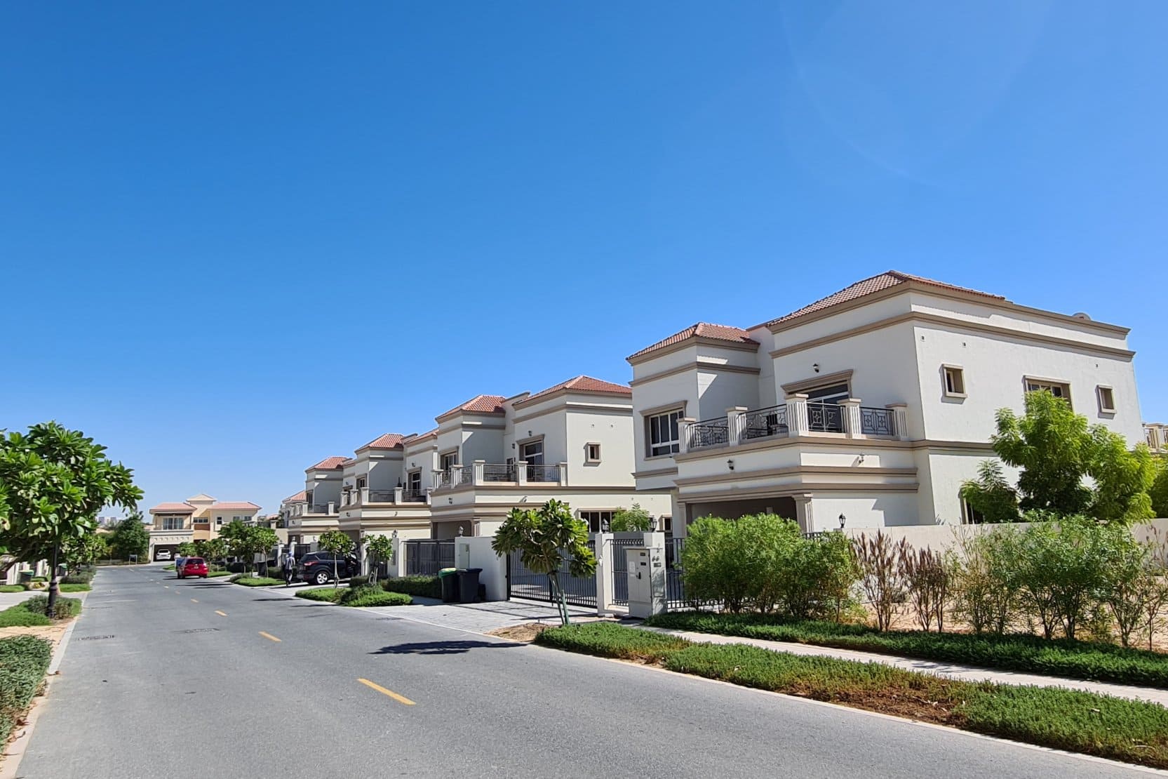 Ready Villas in Dubai